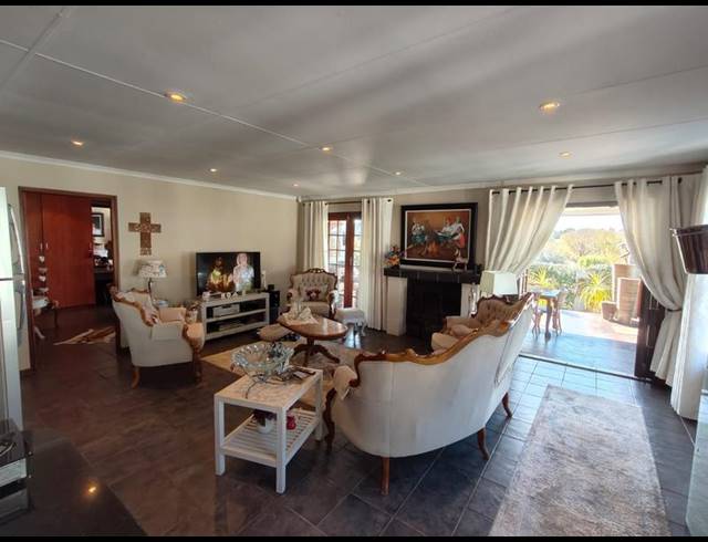 2 BEDROOM HOUSE FOR SALE IN DENEYSVILLE